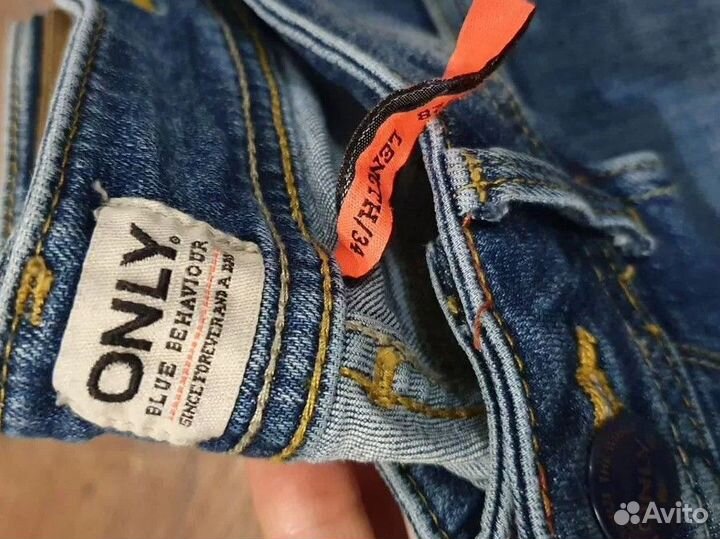 Джинсы женские only