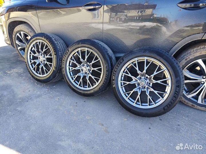 Michelin Pilot Sport 4 SUV 235/55 R19