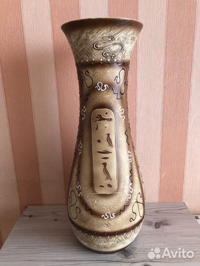 Ваза высокая в идеале