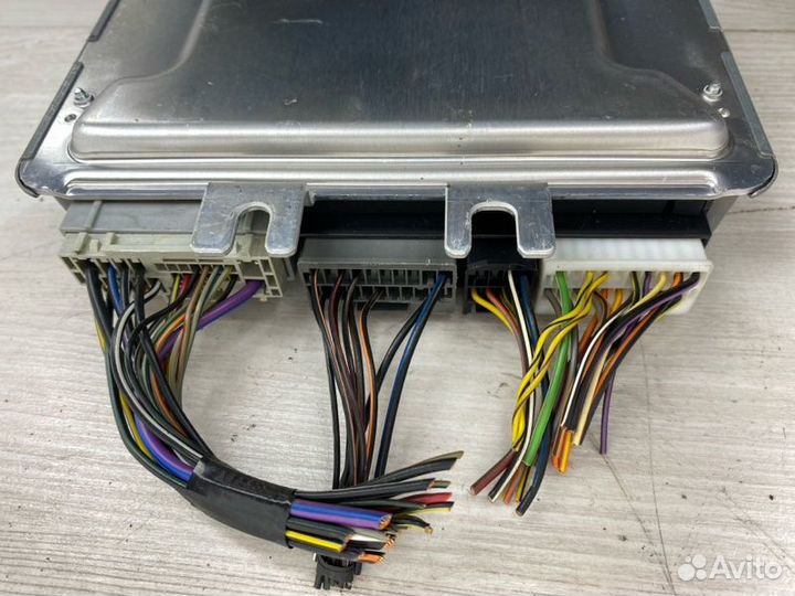 Блок пневмоподвески Land Rover Discovery 4 L319