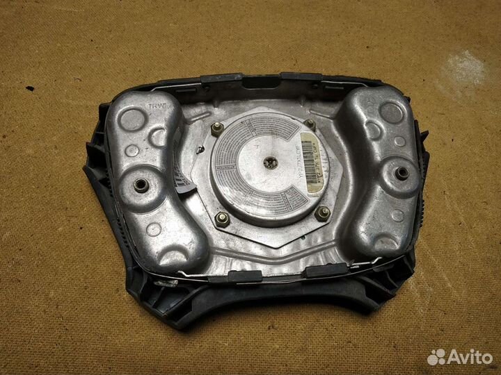 Подушка безопасности Мерседес