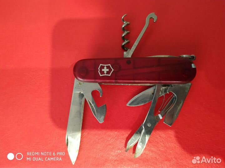 Нож складной швейцарский
