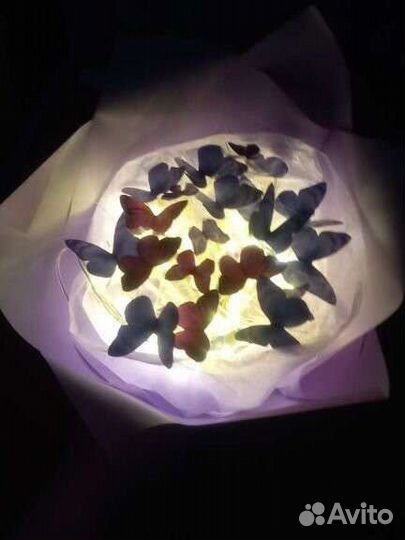 Мини букет из бабочек светящийся