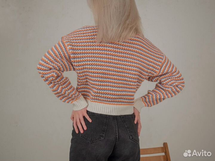 Вязанный свитер (новый)