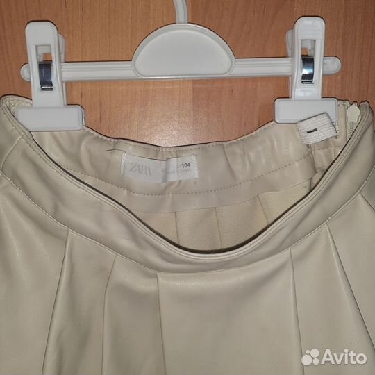 Кожаная юбка Zara