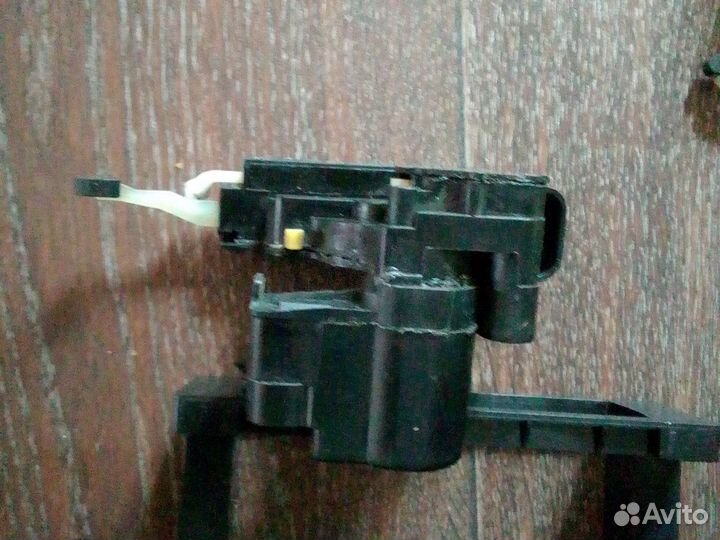 Электроблокираторы замков дверей