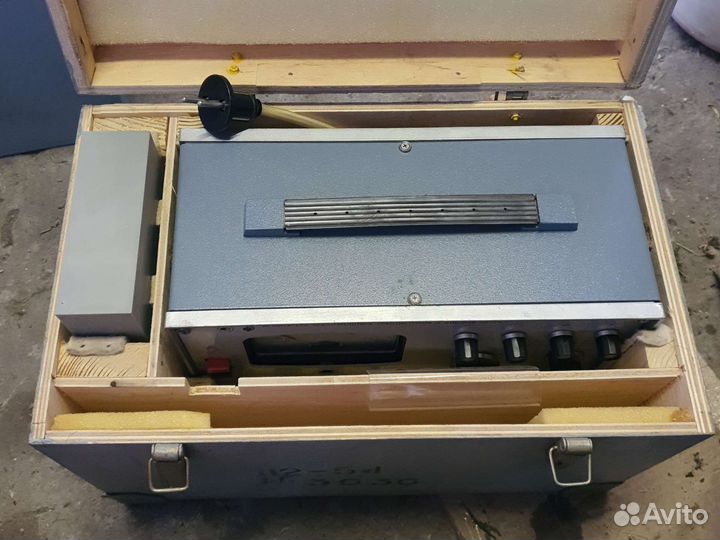 Испытатель маломощных транзисторов и диодов Л2-54