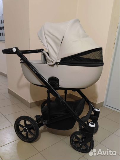 Коляска 3 в 1 Riko Basic Ozon Eco (Польша)