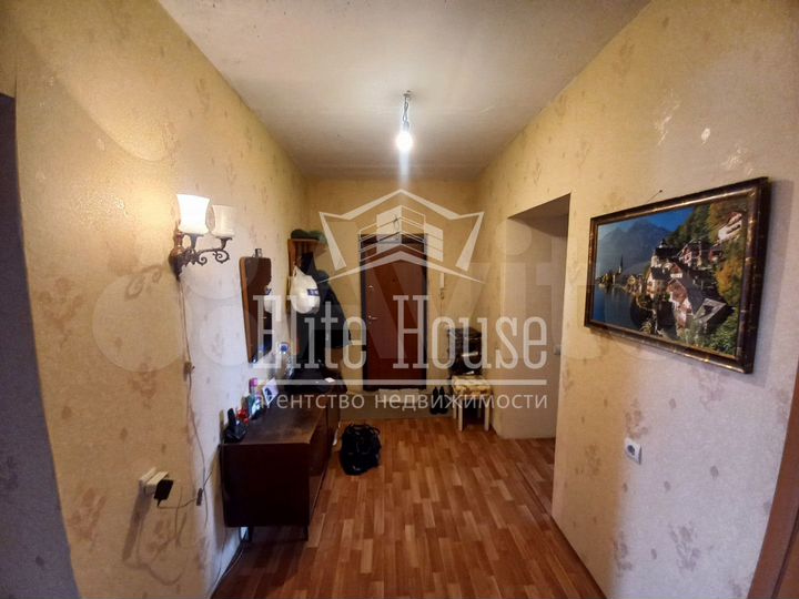 2-к. квартира, 63,3 м², 9/9 эт.