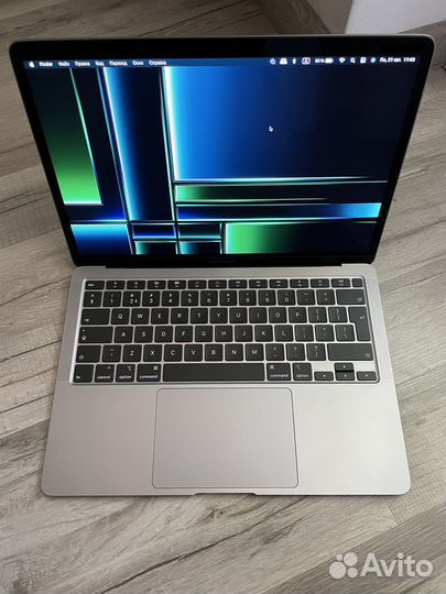 Macbook air 13 2020 i3