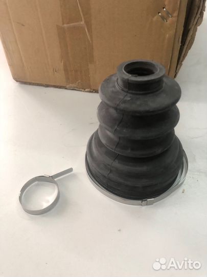 Пыльник шруса внутренний Toyota Hillux