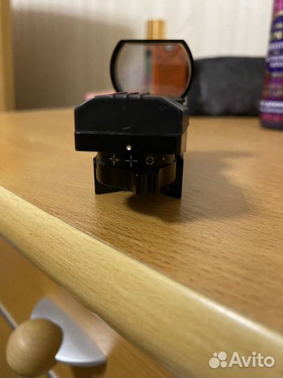 Коллиматорный прицел новый