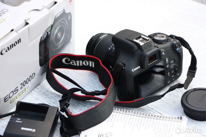 Зеркальный фотоаппарат canon eos 2000d