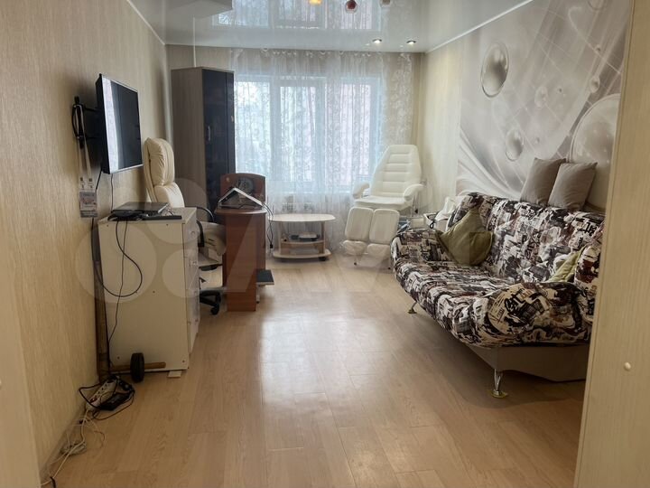 3-к. квартира, 68,6 м², 2/5 эт.