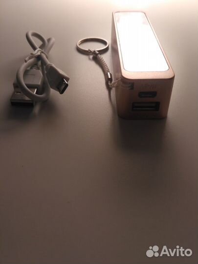 Зарядное устройство для телефона (Android)