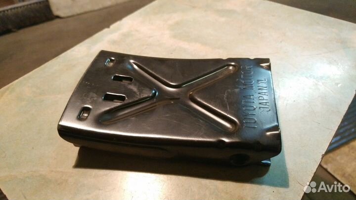 Противооткатное устройство под колесо