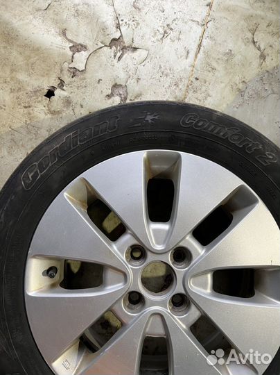 Запасное оргинальное колесо Kia Rio R15