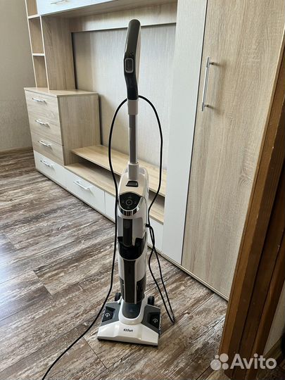 Вертикальный паровой пылесос Kitfort кт-595 белый