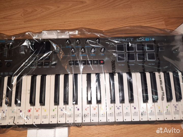 Nektar Impact LX 61+ USB midi клавиатура