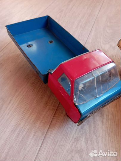 Машинка Урал СССР игрушка