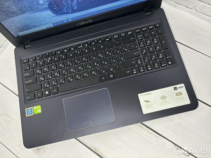 Свежий asus VivoBook MX110/ RAM 20/ SSD 500