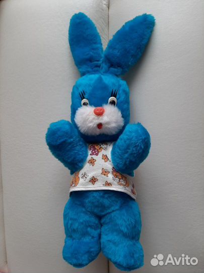 Новая мягкая игрушка-заяц