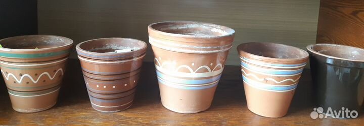 Цветочные горшки керамические и пластиковые