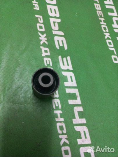 Сайлентблок рычага подвески Honda Civic Ferio 1998