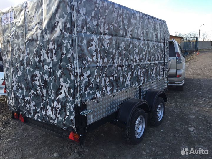 Легковой прицеп 