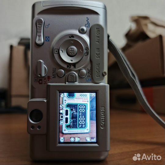 Цифровой фотоаппарат Canon PowerShot A400