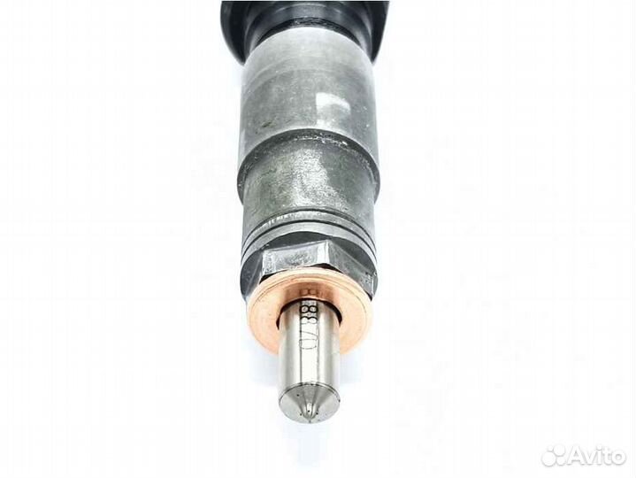 Форсунка топливная Denso 095000-6490 (RE529118) во