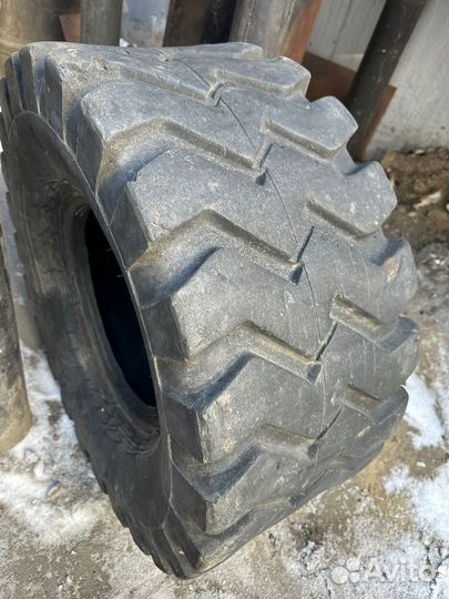 Wanlining E3/L3 20.5/70 R16