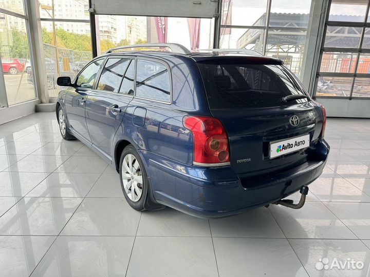 Toyota Avensis 2.0 МТ, 2004, 360 187 км