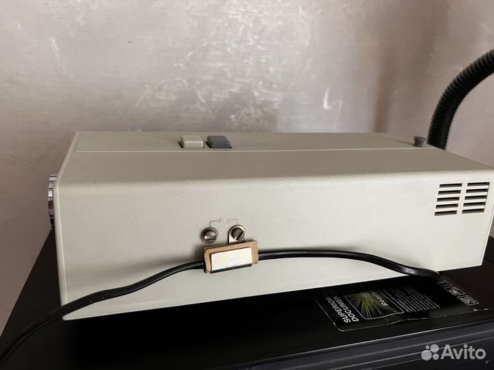 Перекидные часы Sony 8FC-59WL
