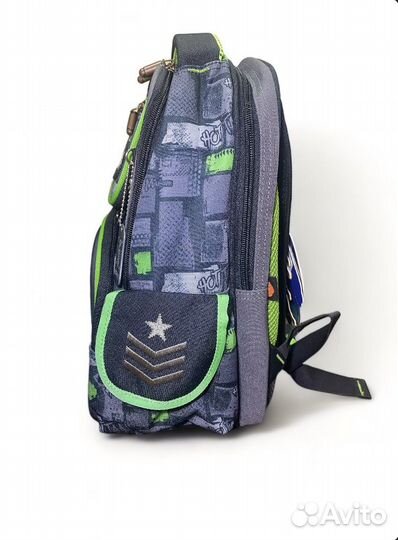 Школьный рюкзак для мальчиков 1-3 класс