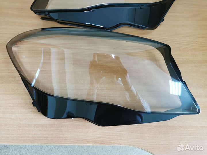 Стекла фар левое правое Mercedes GLA x156