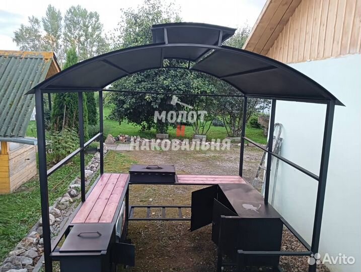 Беседка с мангалом