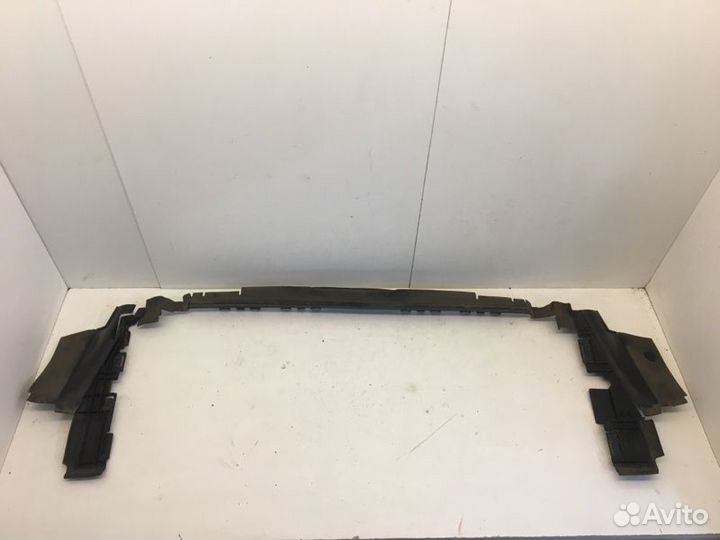 Воздуховод радиатора передний Mercedes-Benz