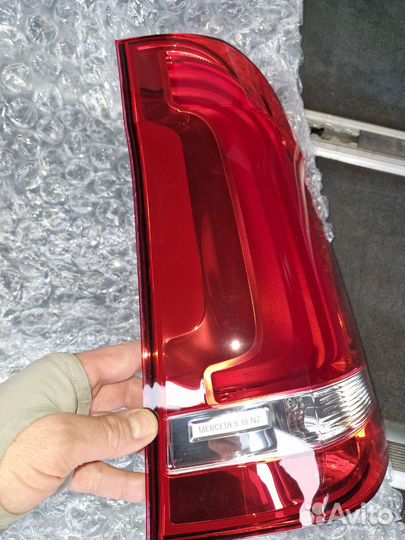 Фонарь задний левый на мерседес v class w447