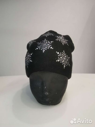 Шапка женская зимняЯ