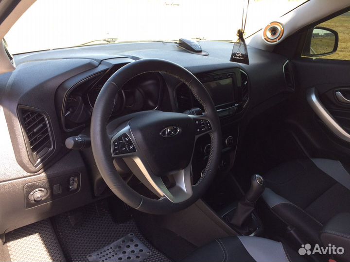 Подиумы на лада X-RAY