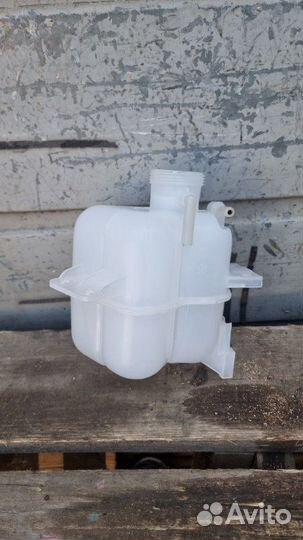 Бачок расширительный Chevrolet Spark