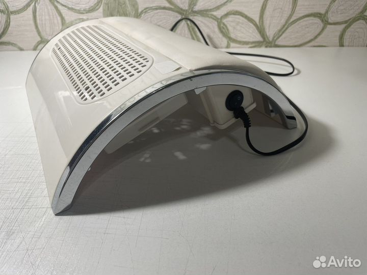 Пылесос для маникюра и педикюра