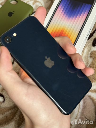 iPhone SE (2022), 64 ГБ