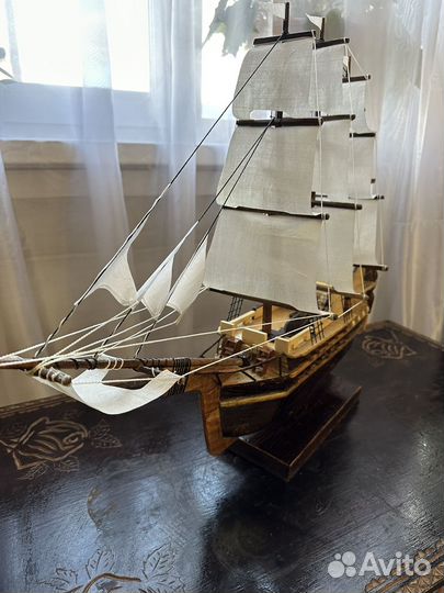 Корабль ручной работы