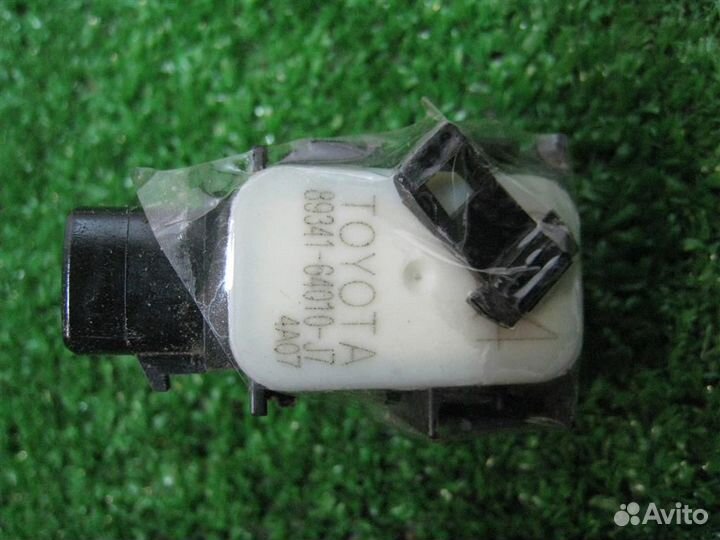 Датчик парковки Toyota Verso R2 2015