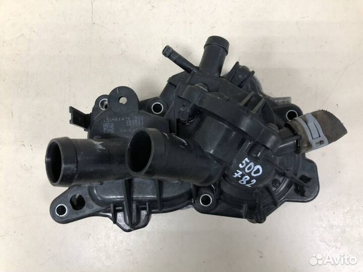 Б/У Насос водяной (помпа) 04E121600BG, 04E12104