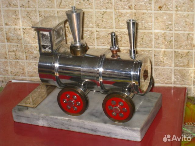 Паровоз Тепловоз Модель Макет Космос Союз-Аполлон