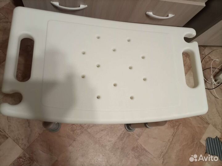 Табурет для душа (ванны)