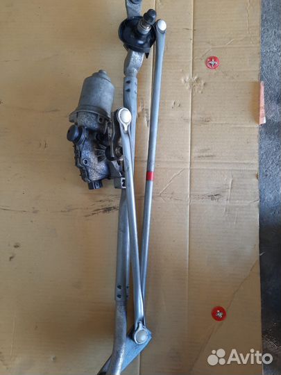 Трапеция дворников с моторчиком toyota camry v50